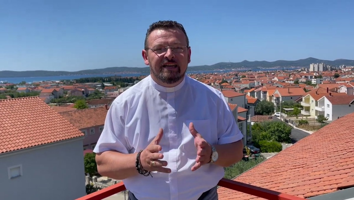 Srce spremno za Nebo | EVANĐELJE (Mt 18,1-5.10.12-14)